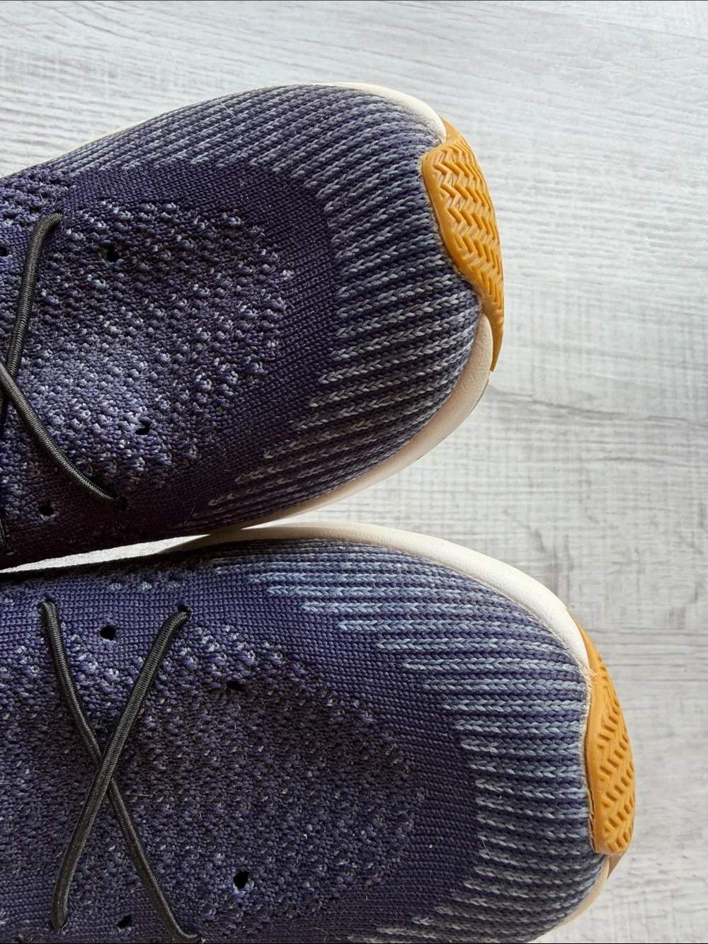 Native Men's Slip-On Knit Sneakers in Navy with Black Laces, Size 7.